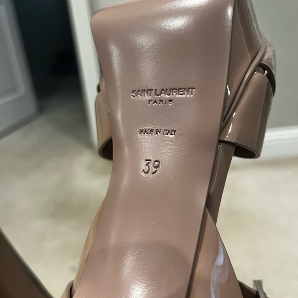 Saint Laurent- Elegant Nude Strappy Heels - Picture 7 of 7
